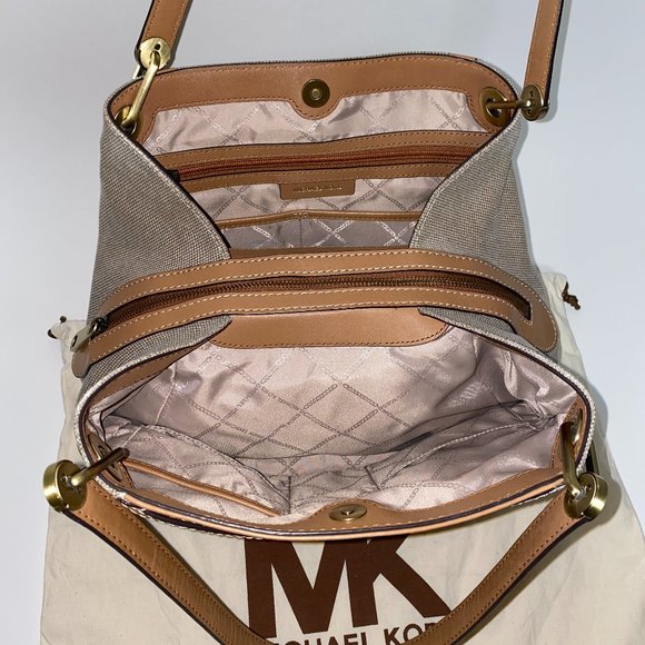 MICHAEL KORS leather bag - Picture 6 of 8